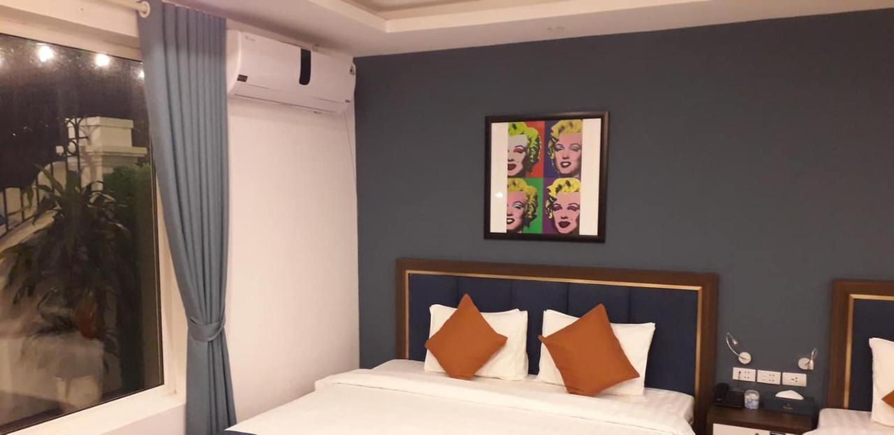 Hanoi Rocks Hostel Екстер'єр фото