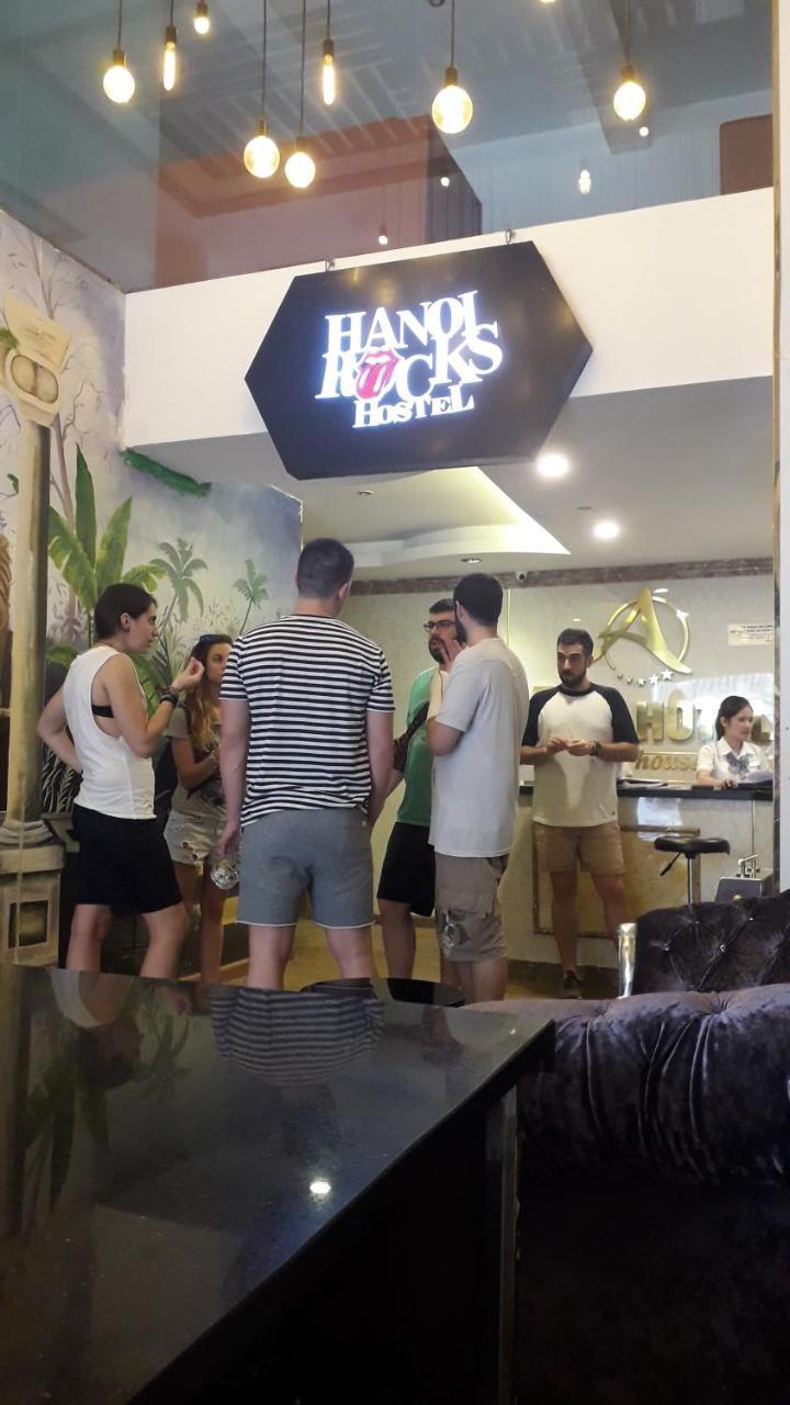 Hanoi Rocks Hostel Екстер'єр фото
