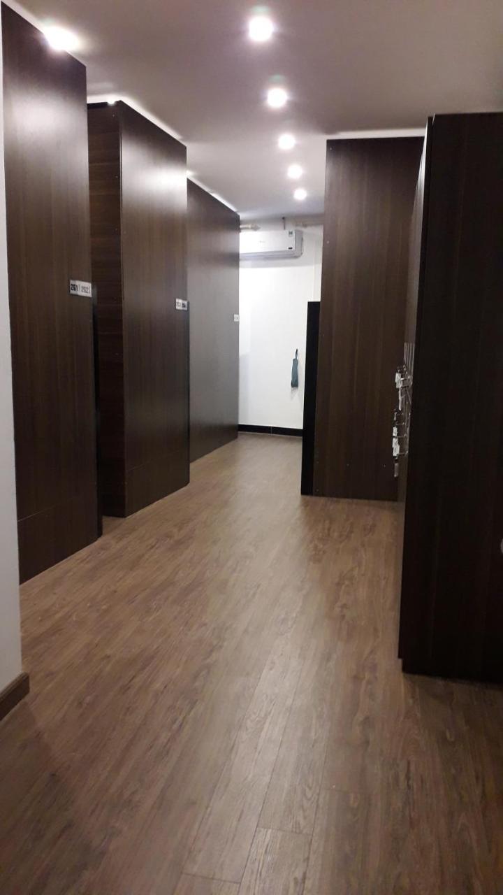 Hanoi Rocks Hostel Екстер'єр фото